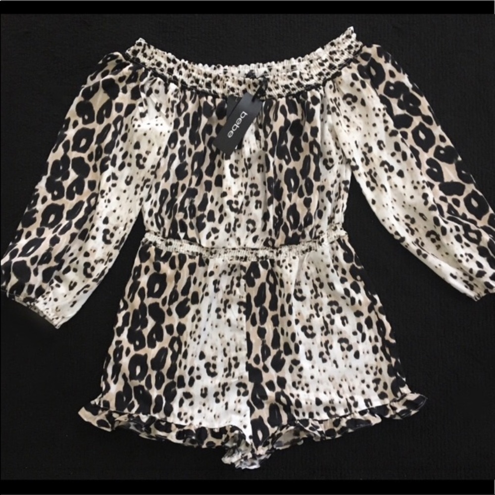 Bebe Leopard Print Romper❤️Beautiful Satin feel! - Picture 1 of 8